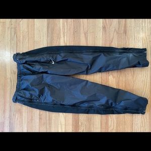 Nike active running pants size large
